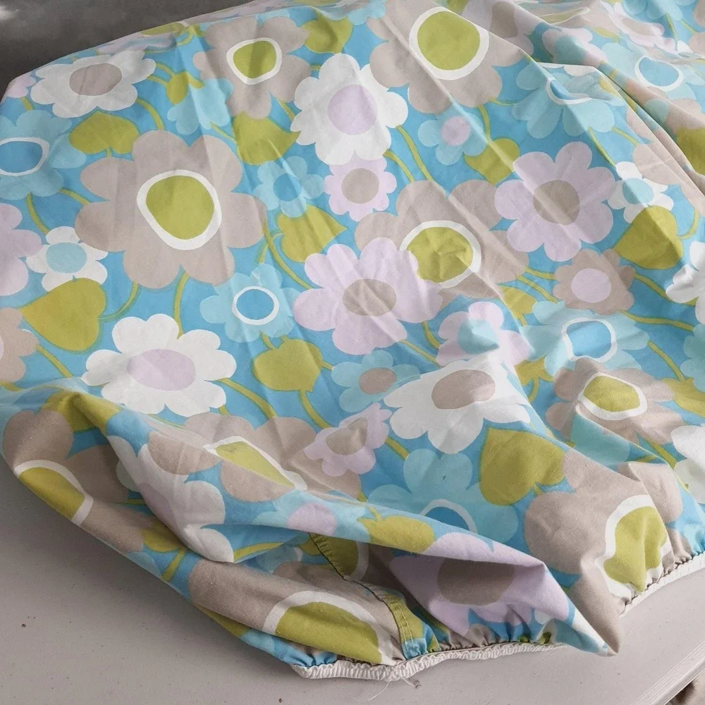 Vntg Floral Fitted Sheet and Pillowcase Blue Green Mod Flower Power Retro Twin